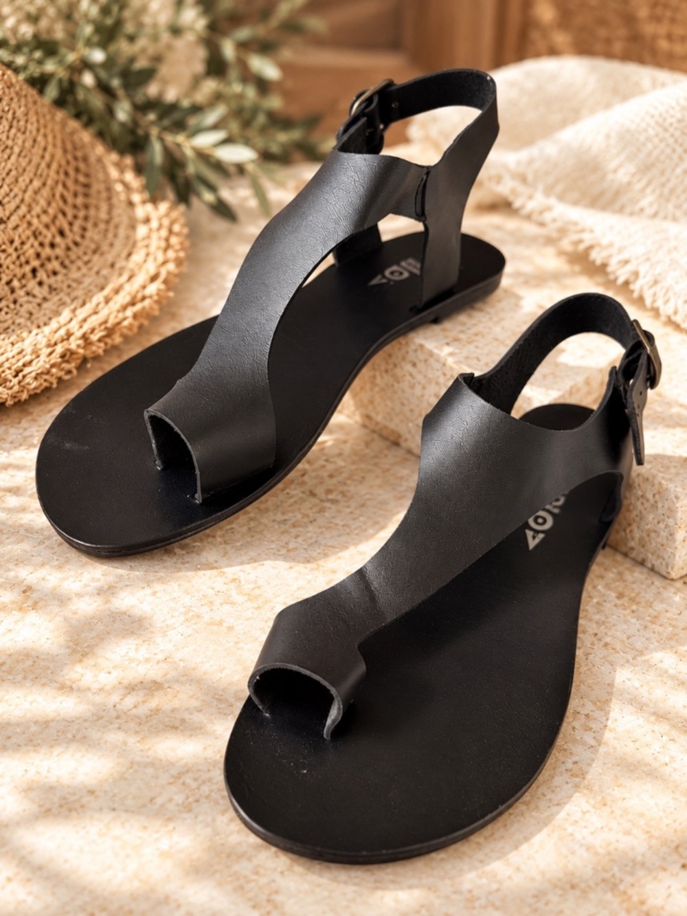 Jolimall Black Gladiator Toe Loop Flat Sandals Size 10 Minimalist Boho